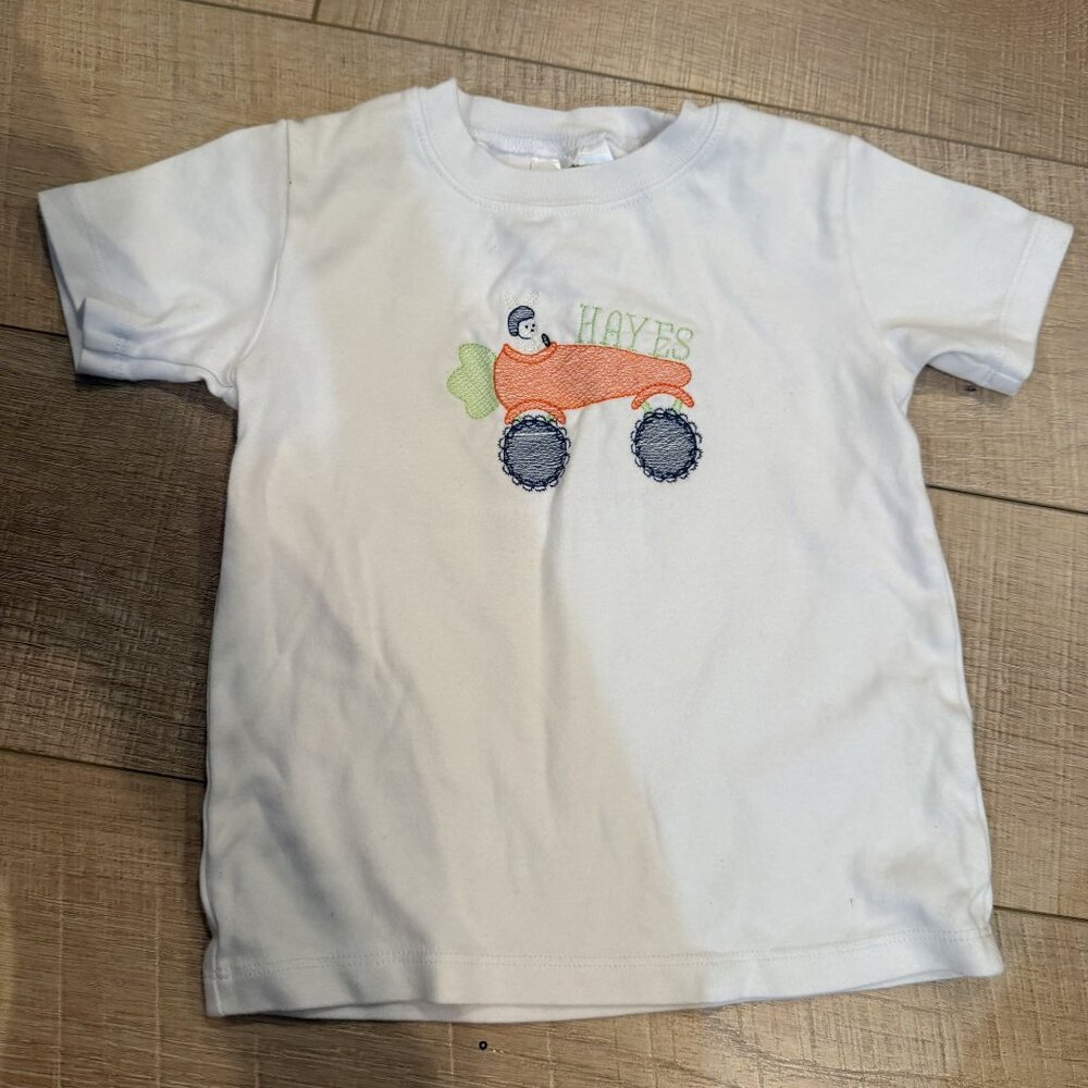 BB BLANKS BOUTIQUE HAYES CARROT CAR T SHIRT 3T EASTER SHIRT